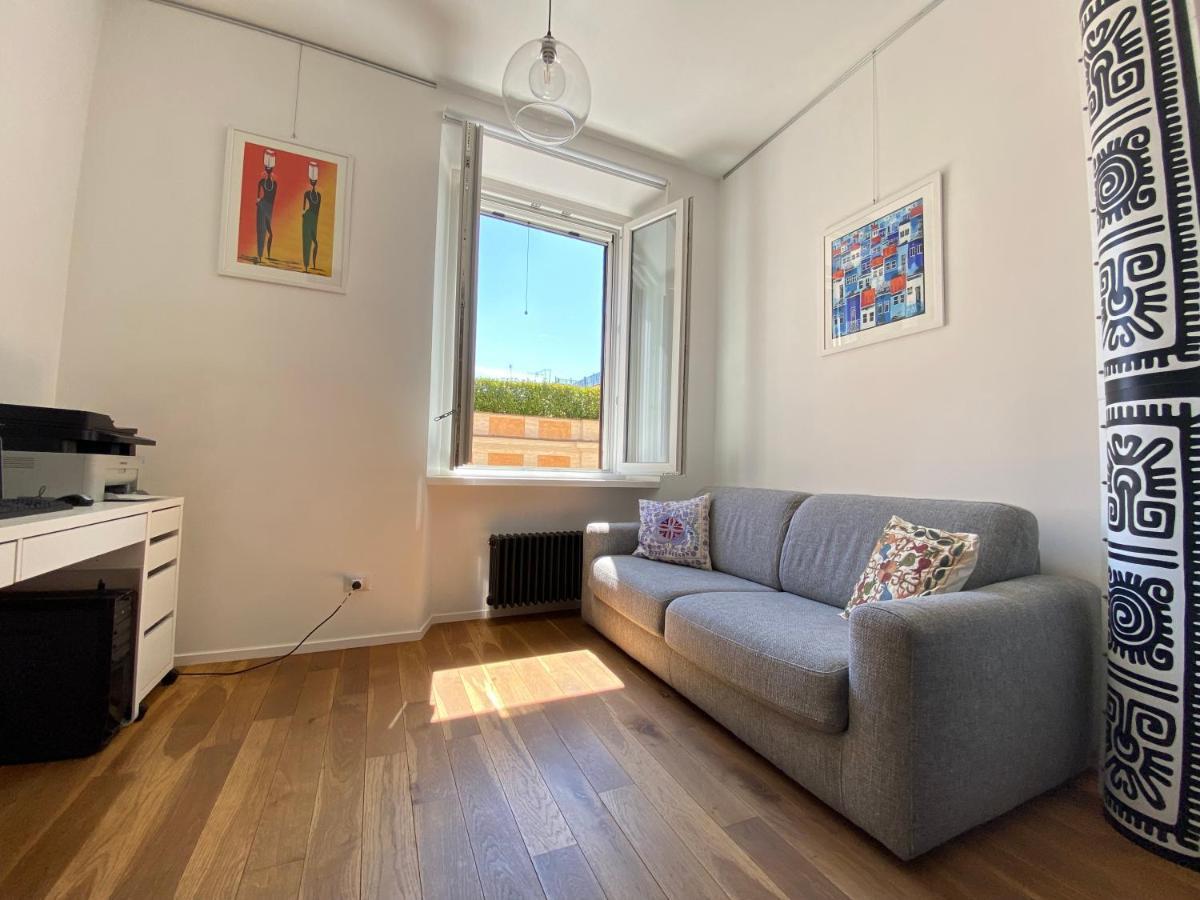 Leopardi Sweet Home Rome Bagian luar foto